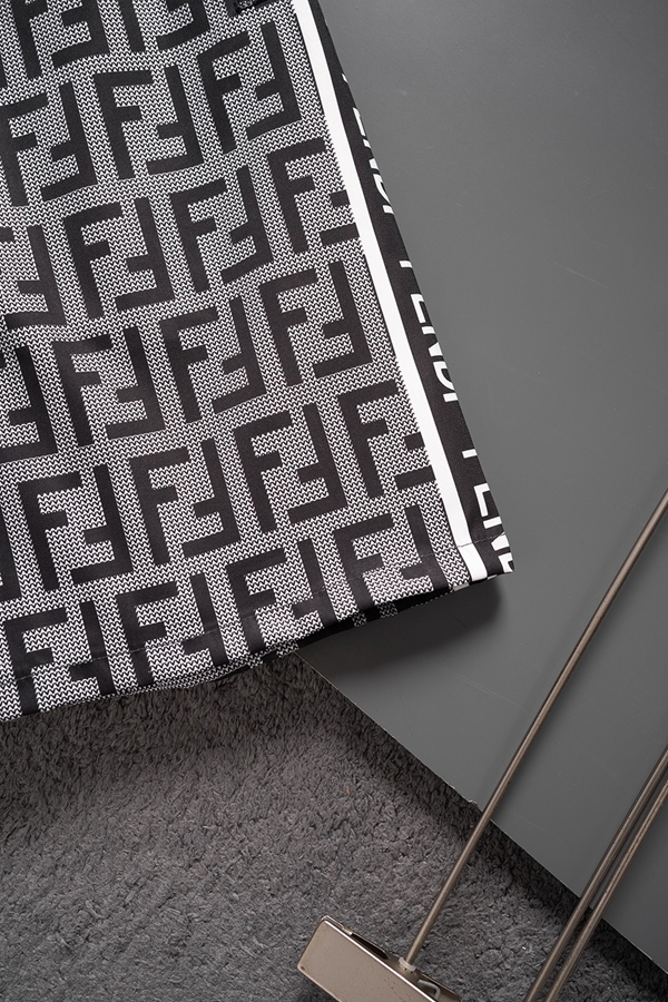 ブランドハーフパンツ角部分ディテール